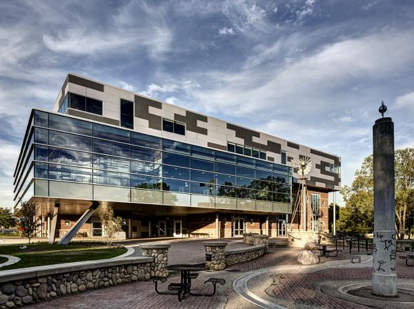Hunter-Prell project — completed commercial building, Battle Creek, MI
